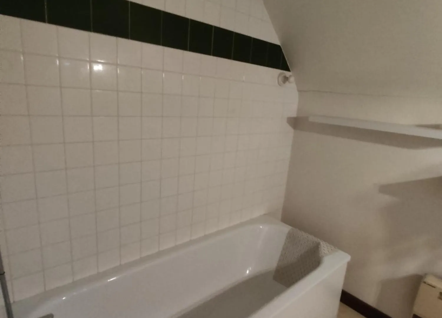 Homestay Chambre 2 Calme Proche Gare, Centre Ville Et Festival Avignon France