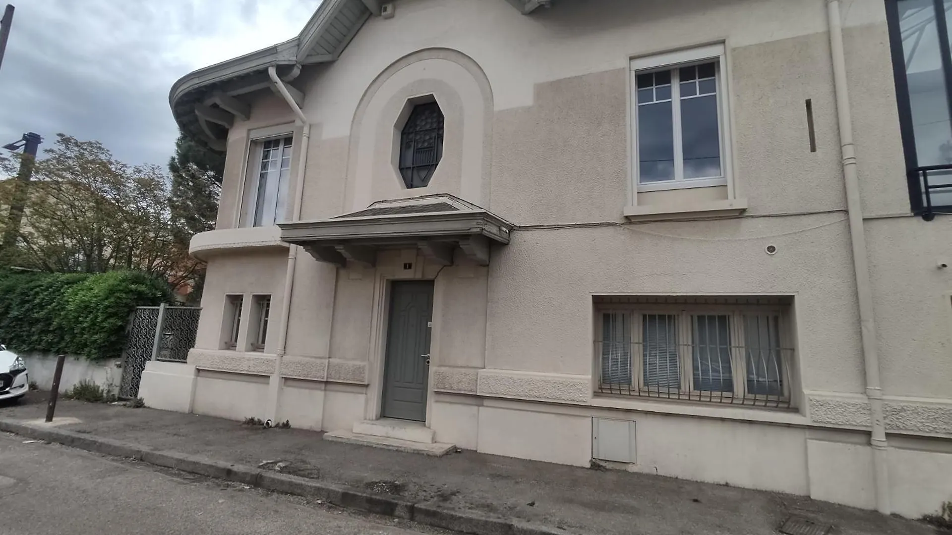 Homestay Chambre 2 Calme Proche Gare, Centre Ville Et Festival Avignon France